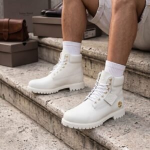 TIMBERLAND BOOT
FULL WHITE
Material: Premium leather quality