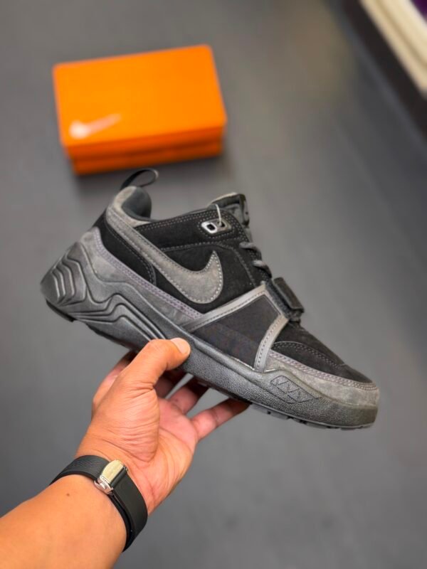 cce93706-da13-4014-9924-420d393836e1 NIKE ZOOM FIELD JAXX
Material: Premium leather quality