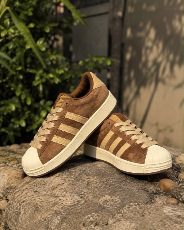6dc55d15-8d92-4b30-8caf-8847e38dcc99 *FIRST TIME IN INDIA 🇮🇳*
*ADIDAS ORIGINALS SUPERSTAR 2026 SUEDE TAN 🔥*
Euro 40-44 ✅
Exact Showroom quality
Original Box Pack 📦
Grab Soon 🔜